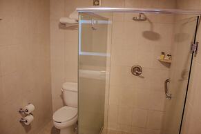 GR Solaris Lighthouse Los Cabos