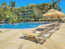 GR Solaris Lighthouse Los Cabos