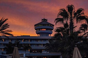 GR Solaris Lighthouse Los Cabos