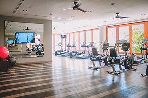 GR Solaris Lighthouse Los Cabos