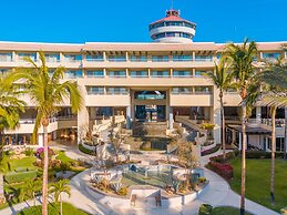 GR Solaris Lighthouse Los Cabos