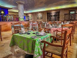 GR Solaris Lighthouse Los Cabos