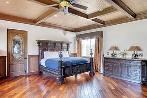 Keys Creek Main House by Avantstay Luxury 9bdr Estate