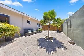 Renovated Privatepool Outdoordining Location