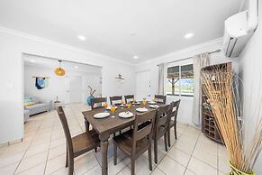 Renovated Privatepool Outdoordining Location