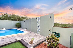 Renovated Privatepool Outdoordining Location