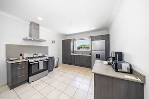 Renovated Privatepool Outdoordining Location