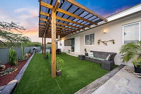 Renovated Privatepool Outdoordining Location