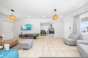 Renovated Privatepool Outdoordining Location