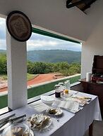 Pousada Canto do Cedro