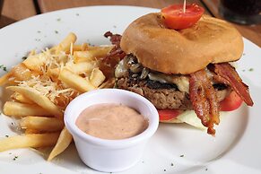 Holiday Inn Tulum By IHG