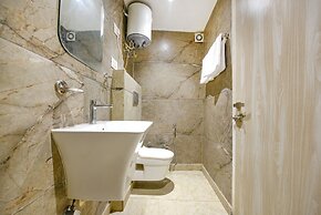 Fabhotel Luxury Inn Adarsh Nagar