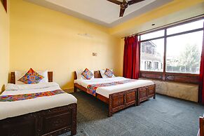 Fabhotel Kashmir Hilltown