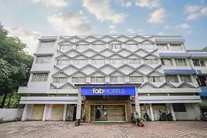 Fabhotel Neelkamal