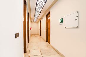 Fabhotel Grand Sparrow