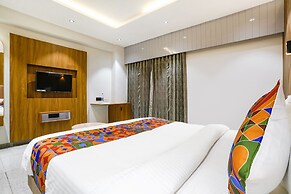Fabhotel Ms Residency