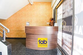 Fabhotel Royal Suits