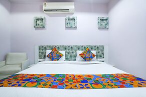 Fabhotel Gayatri Inn Annex