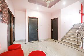 Fabhotel Gayatri Inn Annex