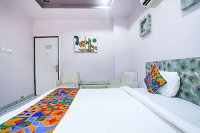 Fabhotel Gayatri Inn Annex