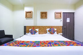 Fabhotel Gayatri Inn Annex