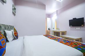 Fabhotel Gayatri Inn Annex