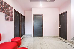 Fabhotel Gayatri Inn Annex