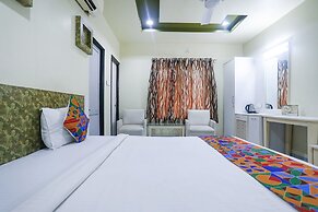 Fabhotel Gayatri Inn Annex