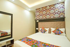 Fabhotel Grand Vatika