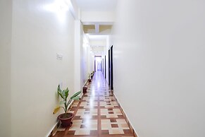 Fabhotel Grand Vatika