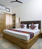 Fabhotel White Retreat Inn