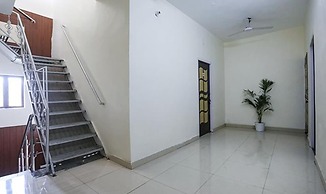 Fabhotel White Retreat Inn