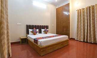 Fabhotel White Retreat Inn