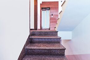 Fabhotel Samrat Regency