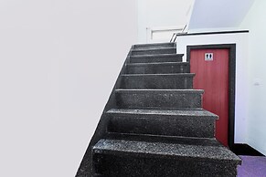 Fabhotel Samrat Regency