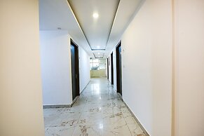 Fabhotel Grand Villa