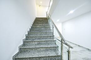 Fabhotel Grand Villa