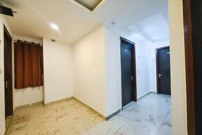 Fabhotel Grand Villa