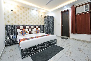 Fabhotel Grand Villa