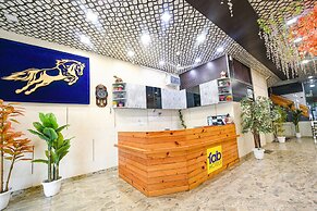 Fabhotel The Crystal Palace