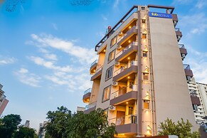 Fabhotel Falcon Executive
