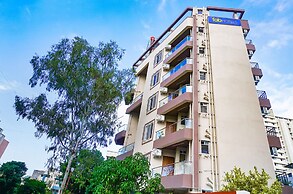 Fabhotel Falcon Executive