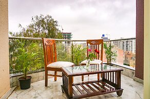 Fabhotel Falcon Executive