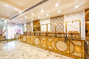 Fabhotel Royal'S Paradise