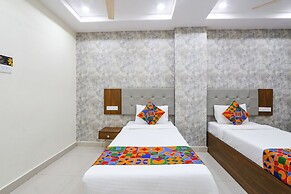 Fabhotel Royal Signature