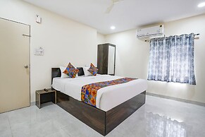 Fabhotel Grand Imperial
