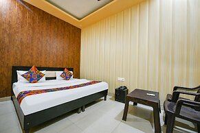 Fabhotel Lake View I