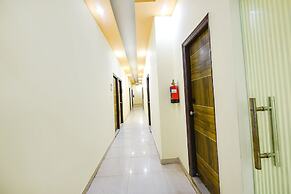 Fabhotel Lake View I