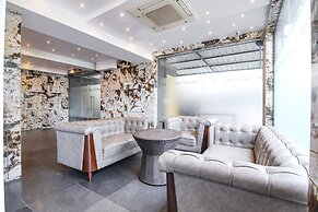 Fabhotel Prime The Water View Residency