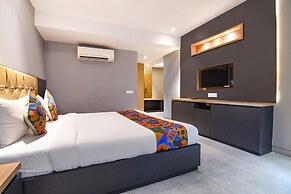 Fabhotel Prime The Water View Residency